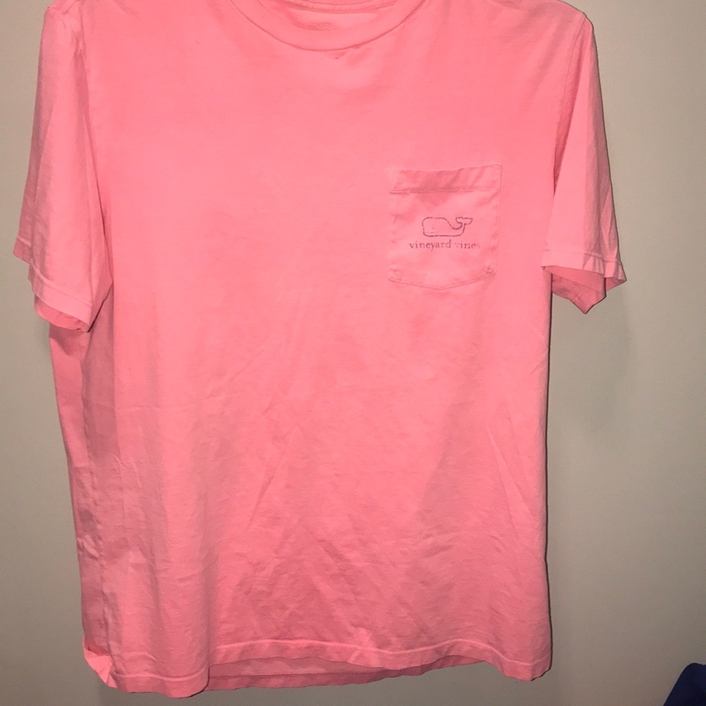 Vineyard Vines T-shirt